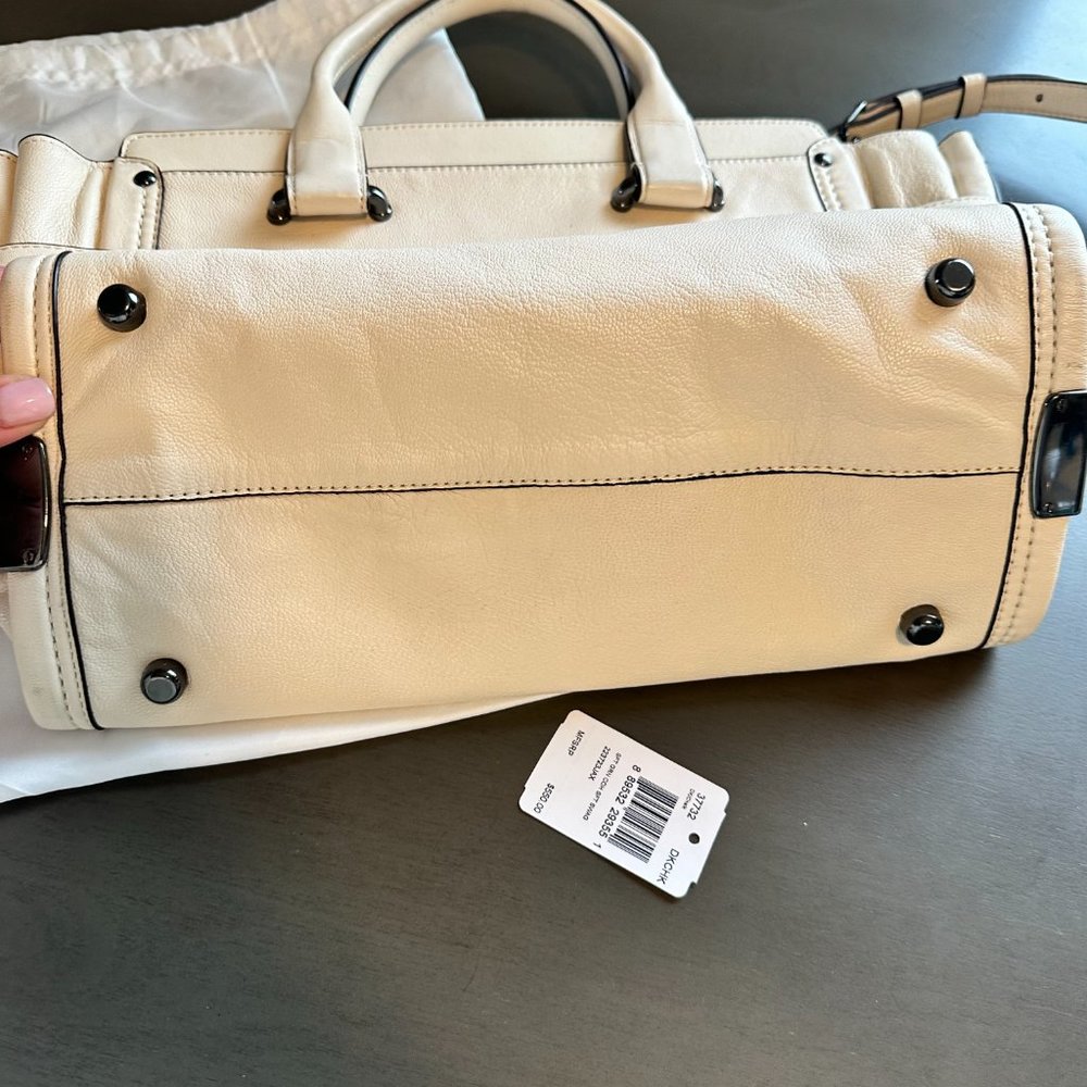 Beautiful Authentic Coach bag - Picture 10 of 12